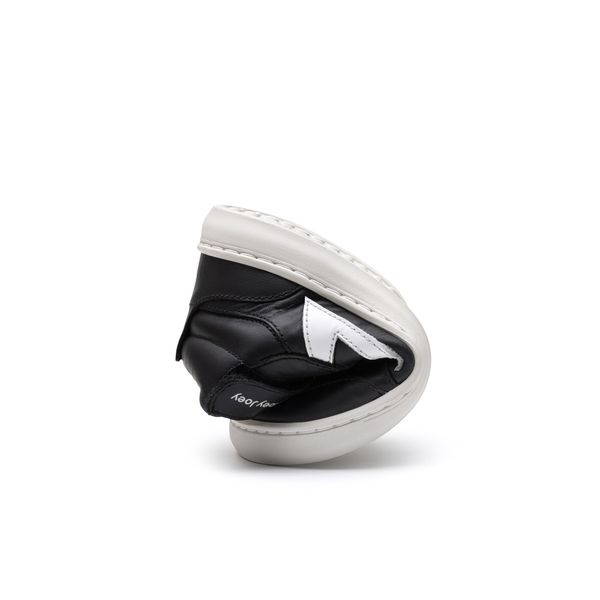 landy-high-top-black-white-cblht1-935CB_3_
