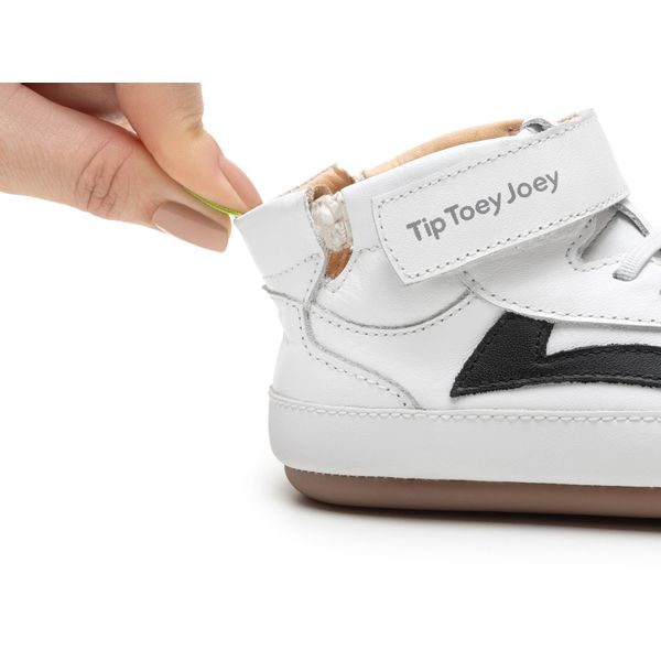 landy-high-top-white-black-aelht1-649_2_