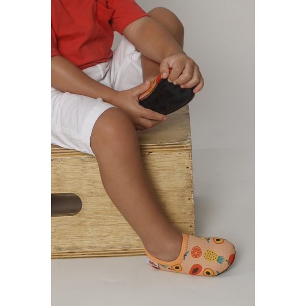 _mg_7270-sapatilha-infantil-neoprene-akino-frutas